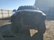 ✅ 2018 Ram 2500 Laramie • VIN: 3C6UR5FL0JG254141 • Lot: 90518085. Listed on Copart with 96,115 mi. Free auction sales archive from the USA and detailed vehicle history report at DreamBid. Image 5.