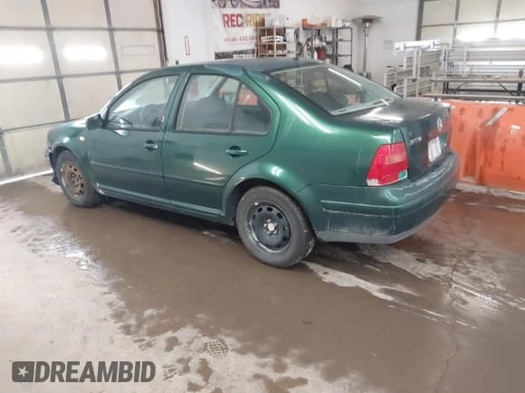 ✅ 1999 Volkswagen Jetta GL • VIN: 3VWRA29M6XM073433 • Lot: 43842249. Listed on IAAI with 138,447 mi. Free auction sales archive from the USA and detailed vehicle history report at DreamBid. Image 3.