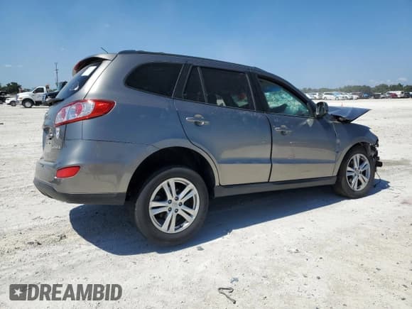 ✅ 2011 Hyundai Santa Fe SE • VIN: 5XYZH4AG8BG045865 • Lot: 57776174. Listed on Copart with Not provided. Free auction sales archive from the USA and detailed vehicle history report at DreamBid. Image 3.