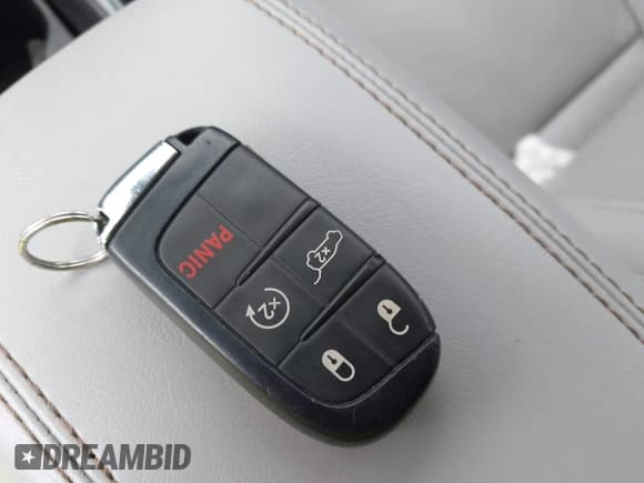 ✅ 2022 Jeep Compass Limited • VIN: 3C4NJDCB7NT181485 • Lot: 43032500. Wystawiony na IAAI z przebiegiem 38 218 mil. Bezpłatny archiwum sprzedaży aukcyjnych z USA i szczegółowy raport historii pojazdu na DreamBid. Zdjęcie 11.