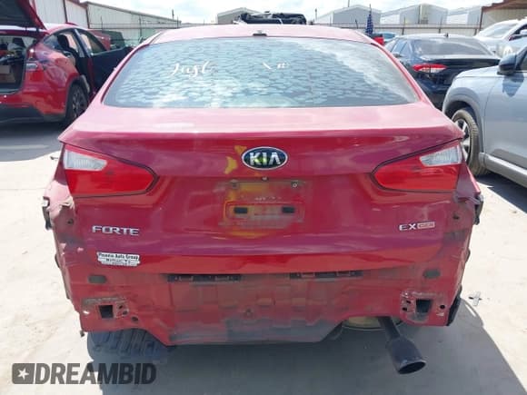 ✅ 2015 Kia Forte EX • VIN: KNAFZ4A88F5309963 • Лот: 43205434. Опубликован ранее на IAAI с пробегом 168 331 миль. Бесплатный доступ к архиву аукционных продаж из США и подробный отчёт об истории автомобиля на DreamBid. Изображение 17.