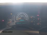 ✅ 2004 Chevrolet Suburban LT • VIN: 1GNFK16Z24J155382 • Lot: 42535633. Listed on IAAI with 334,407 mi. Free auction sales archive from the USA and detailed vehicle history report at DreamBid. Image 7.