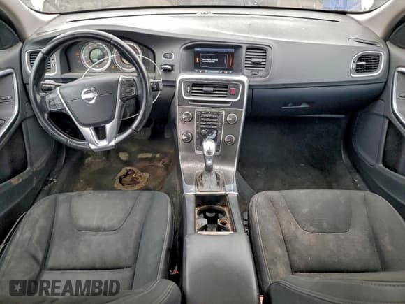 ✅ 2013 Volvo S60 T5 Premier • VIN: YV1612FS4D2178087 • Lot: 93377965. Wystawiony na Copart z przebiegiem 175 439 mil. Bezpłatny archiwum sprzedaży aukcyjnych z USA i szczegółowy raport historii pojazdu na DreamBid. Zdjęcie 8.