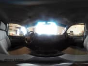 ✅ 2017 Chevrolet Silverado 2500HD Work Truck • VIN: 1GC2KUEGXHZ251227 • Lot: 42331950. Wystawiony na IAAI z przebiegiem 160 592 mil. Bezpłatny archiwum sprzedaży aukcyjnych z USA i szczegółowy raport historii pojazdu na DreamBid. Zdjęcie 19.