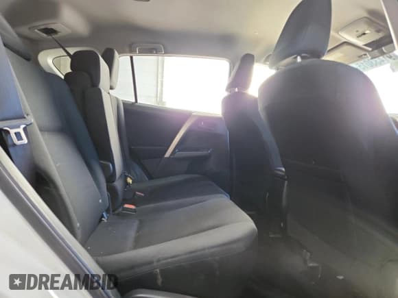 ✅ 2018 Toyota RAV4 LE • VIN: JTMBFREV7JJ217363 • Lot: 91433015. Listed on Copart with 66,579 mi. Free auction sales archive from the USA and detailed vehicle history report at DreamBid. Image 11.