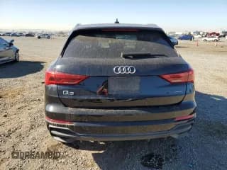 ✅ 2024 Audi Q3 S line Premium • VIN: WA1DECF33R1208378 • Lot: 91498665. Wystawiony na Copart z przebiegiem 11 893 mil. Bezpłatny archiwum sprzedaży aukcyjnych z USA i szczegółowy raport historii pojazdu na DreamBid. Zdjęcie 6.