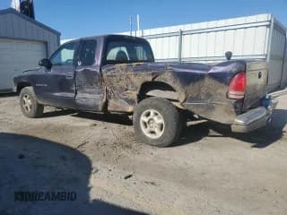 ✅ 1998 Dodge Dakota SLT • VIN: 1B7GL22X1WS715975 • Lot: 86011004. Wystawiony na Copart z przebiegiem 219 416 mil. Bezpłatny archiwum sprzedaży aukcyjnych z USA i szczegółowy raport historii pojazdu na DreamBid. Zdjęcie 2.