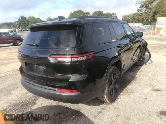 ✅ 2023 Jeep Grand Cherokee Altitude X • VIN: 1C4RJKAG0P8865350 • Lot: 43350095. Listed on IAAI with 57,519 mi. Free auction sales archive from the USA and detailed vehicle history report at DreamBid. Image 4.