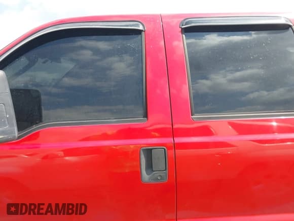 ✅ 2008 Ford F-250 XL • VIN: 1FTSW21R98ED51603 • Lot: 42317798. Listed on IAAI with 261,459 mi. Free auction sales archive from the USA and detailed vehicle history report at DreamBid. Image 14.
