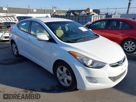 ✅ 2013 Hyundai Elantra GLS • VIN: 5NPDH4AE4DH308681 • Lot: 43619128. Listed on IAAI with 107,381 mi. Free auction sales archive from the USA and detailed vehicle history report at DreamBid. Image 6.