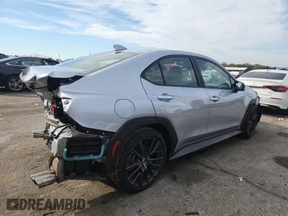 ✅ 2024 Subaru WRX Premium • VIN: JF1VBAH61R9813232 • Lot: 87367965. Wystawiony na Copart z przebiegiem 11 234 mil. Bezpłatny archiwum sprzedaży aukcyjnych z USA i szczegółowy raport historii pojazdu na DreamBid. Zdjęcie 3.