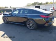 ✅ 2021 BMW M8 Competition • VIN: WBSGV0C09MCF13517 • Lot: 43349843. Wystawiony na IAAI z przebiegiem 35 123 mil. Bezpłatny archiwum sprzedaży aukcyjnych z USA i szczegółowy raport historii pojazdu na DreamBid. Zdjęcie 3.