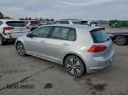 ✅ 2016 Volkswagen Golf SE • VIN: WVWKP7AU0GW914514 • Lot: 94174835. Wystawiony na Copart z przebiegiem 143 211 mil. Bezpłatny archiwum sprzedaży aukcyjnych z USA i szczegółowy raport historii pojazdu na DreamBid. Zdjęcie 2.