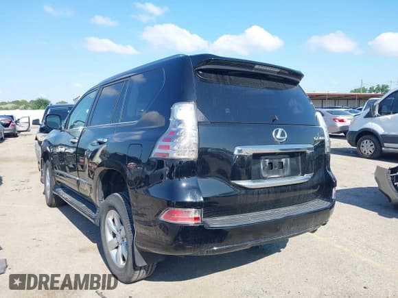 ✅ 2014 Lexus GX 460 • VIN: JTJBM7FX3E5075647 • Lot: 42234487. Listed on IAAI with 229,505 mi. Free auction sales archive from the USA and detailed vehicle history report at DreamBid. Image 3.