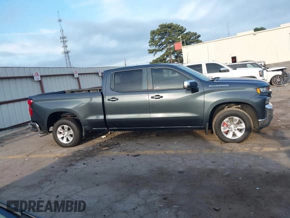 ✅ 2019 Chevrolet Silverado 1500 LT • VIN: 1GCPWCED3KZ178493 • Лот: 43279577. Опубликован ранее на IAAI с пробегом 99 744 миль. Бесплатный доступ к архиву аукционных продаж из США и подробный отчёт об истории автомобиля на DreamBid. Изображение 13.