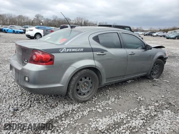 ✅ 2012 Dodge Avenger SE • VIN: 1C3CDZAB4CN171402 • Lot: 88081145. Wystawiony na Copart z przebiegiem 215 582 mil. Bezpłatny archiwum sprzedaży aukcyjnych z USA i szczegółowy raport historii pojazdu na DreamBid. Zdjęcie 3.