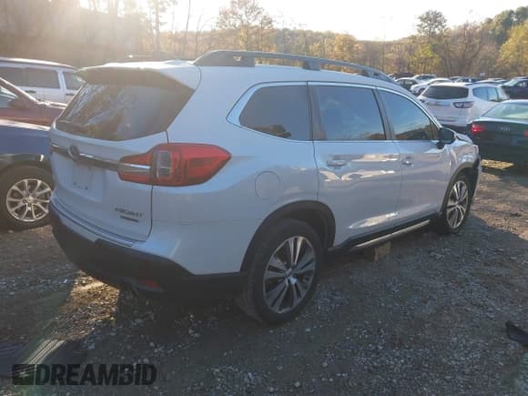 ✅ 2022 Subaru Ascent Limited • VIN: 4S4WMALD0N3454110 • Lot: 43543614. Wystawiony na IAAI z przebiegiem 62 606 mil. Bezpłatny archiwum sprzedaży aukcyjnych z USA i szczegółowy raport historii pojazdu na DreamBid. Zdjęcie 4.
