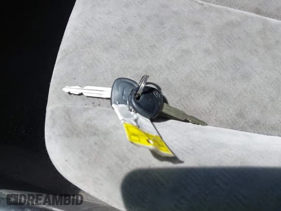 ✅ 2006 Hyundai Elantra GLS • VIN: KMHDN46D26U319580 • Lot: 42404759. Wystawiony na IAAI z przebiegiem 143 589 mil. Bezpłatny archiwum sprzedaży aukcyjnych z USA i szczegółowy raport historii pojazdu na DreamBid. Zdjęcie 11.