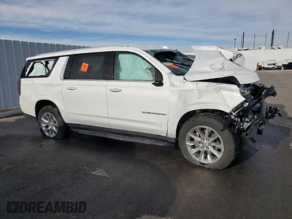 ✅ 2023 Chevrolet Suburban Premier • VIN: 1GNSKFKD2PR298800 • Lot: 80993954. Wystawiony na Copart z przebiegiem Nie podano. Bezpłatny archiwum sprzedaży aukcyjnych z USA i szczegółowy raport historii pojazdu na DreamBid. Zdjęcie 4.