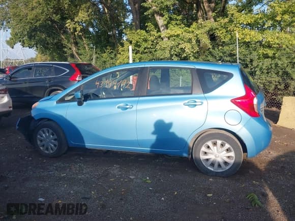 ✅ 2015 Nissan Note S Plus • VIN: 3N1CE2CP9FL385222 • Lot: 43144192. Listed on IAAI with 105,087 mi. Free auction sales archive from the USA and detailed vehicle history report at DreamBid. Image 14.