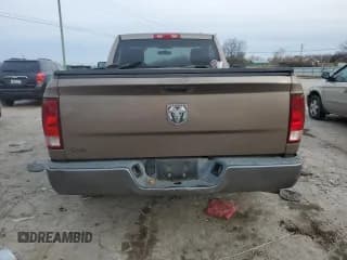 ✅ 2010 Dodge 1500 ST • VIN: 3D7JB1EK6AG127532 • Lot: 84935774. Wystawiony na Copart z przebiegiem 155 977 mil. Bezpłatny archiwum sprzedaży aukcyjnych z USA i szczegółowy raport historii pojazdu na DreamBid. Zdjęcie 6.