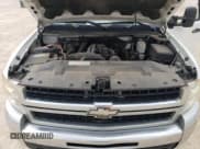 ✅ 2009 Chevrolet Silverado 2500HD Work Truck • VIN: 1GCHC49K29E109971 • Лот: 54607675. Опубликован ранее на Copart с пробегом 306 048 миль. Бесплатный доступ к архиву аукционных продаж из США и подробный отчёт об истории автомобиля на DreamBid. Изображение 11.