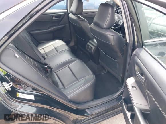 2016 Toyota Camry XLE with VIN 4T4BF1FK3GR519263, listed as a IAAI auction lot 42759525 with 146,157 mi miles and . Bid and sale history available at DreamBid. Image 8.