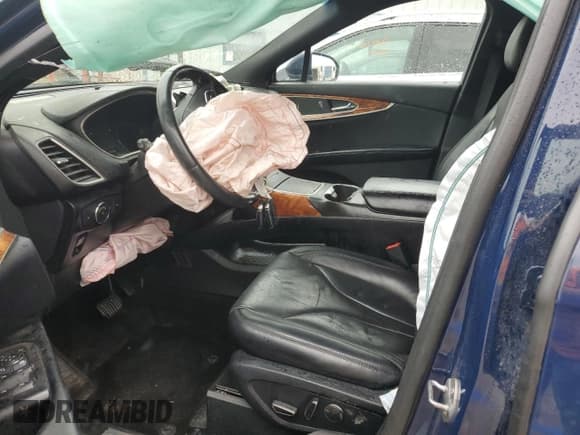 ✅ 2018 Lincoln MKX Reserve • VIN: 2LMPJ8LR8JBL14046 • Lot: 61085855. Listed on Copart with 137,679 mi. Free auction sales archive from the USA and detailed vehicle history report at DreamBid. Image 7.