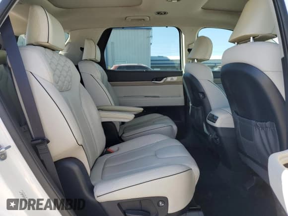 ✅ 2021 Hyundai Palisade Limited • VIN: KM8R5DHE3MU220629 • Лот: 88367385. Опубликован ранее на Copart с пробегом 47 738 миль. Бесплатный доступ к архиву аукционных продаж из США и подробный отчёт об истории автомобиля на DreamBid. Изображение 11.