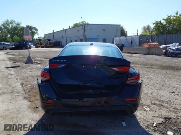 ✅ 2025 Nissan Sentra SV • VIN: 3N1AB8CV5SY242492 • Лот: 43144158. Опубликован ранее на IAAI с пробегом 8 832 миль. Бесплатный доступ к архиву аукционных продаж из США и подробный отчёт об истории автомобиля на DreamBid. Изображение 16.