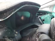 ✅ 2023 Chevrolet Bolt EV 2LT • VIN: 1G1FX6S05P4187611 • Lot: 81042924. Wystawiony na Copart z przebiegiem Nie podano. Bezpłatny archiwum sprzedaży aukcyjnych z USA i szczegółowy raport historii pojazdu na DreamBid. Zdjęcie 9.