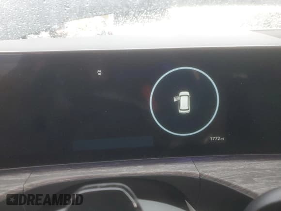 ✅ 2025 Hyundai Santa Fe Calligraphy • VIN: 5NMP5DG11SH062130 • Lot: 86316425. Listed on Copart with 1,772 mi. Free auction sales archive from the USA and detailed vehicle history report at DreamBid. Image 9.