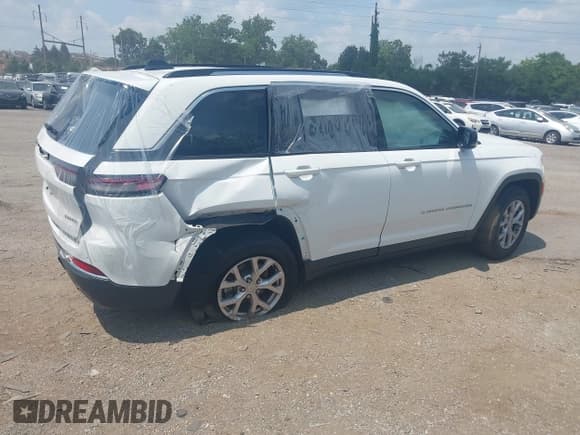 ✅ 2022 Jeep Grand Cherokee Limited • VIN: 1C4RJHBG2N8524272 • Lot: 42867241. Listed on IAAI with Not provided. Free auction sales archive from the USA and detailed vehicle history report at DreamBid. Image 4.