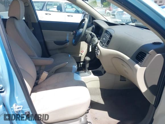 ✅ 2010 Hyundai Accent GLS • VIN: KMHCN4AC1AU479520 • Лот: 42279534. Опубликован ранее на IAAI с пробегом 186 243 миль. Бесплатный доступ к архиву аукционных продаж из США и подробный отчёт об истории автомобиля на DreamBid. Изображение 5.