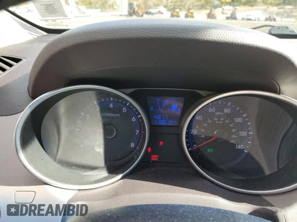 2015 Hyundai Tucson Limited with VIN KM8JUCAG2FU998333, listed as a Copart auction lot 89665895 with 119,819 mi miles and Salvage title. Bid and sale history available at DreamBid. Image 9.