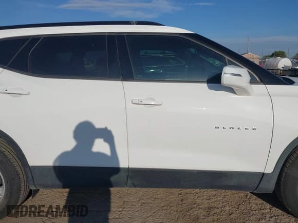 ✅ 2020 Chevrolet Blazer LT • VIN: 3GNKBBRA9LS608999 • Лот: 42783985. Опубликован ранее на IAAI с пробегом 64 317 миль. Бесплатный доступ к архиву аукционных продаж из США и подробный отчёт об истории автомобиля на DreamBid. Изображение 13.