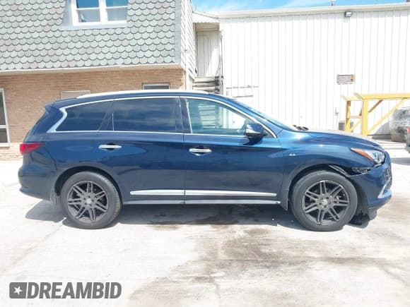 ✅ 2017 Infiniti QX60 • VIN: 5N1DL0MM2HC526383 • Lot: 43139206. Wystawiony na IAAI z przebiegiem 92 356 mil. Bezpłatny archiwum sprzedaży aukcyjnych z USA i szczegółowy raport historii pojazdu na DreamBid. Zdjęcie 13.