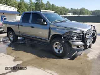 2005 Dodge 1500 SLT с VIN 1D7HU18D25J617265, выставлен на аукционе Copart как лот 68610104 с пробегом 183 956 миль миль и Списание • Salvage title. История ставок и продаж доступна на DreamBid. Изображение 4.