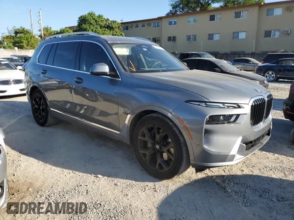 ✅ 2023 BMW X7 xDrive40i • VIN: 5UX23EM02P9P28740 • Lot: 41453343. Listed on Copart with 3,095 mi. Free auction sales archive from the USA and detailed vehicle history report at DreamBid. Image 4.