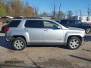 ✅ 2014 GMC Terrain SLT • VIN: 2GKFLXEK9E6175399 • Lot: 41999633. Wystawiony na IAAI z przebiegiem 98 836 mil. Bezpłatny archiwum sprzedaży aukcyjnych z USA i szczegółowy raport historii pojazdu na DreamBid. Zdjęcie 13.