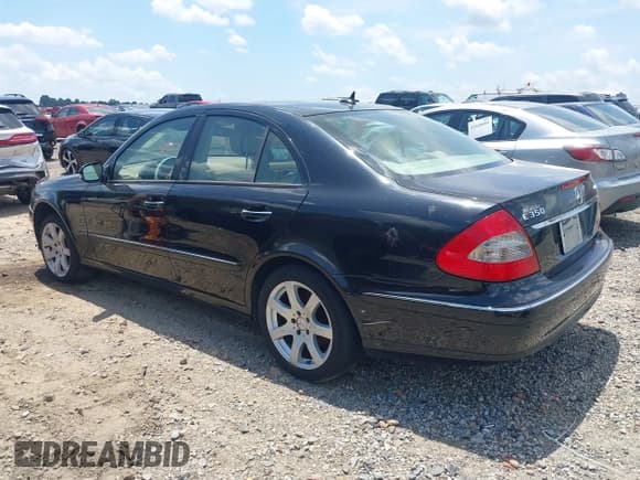 ✅ 2007 Mercedes-Benz E 350 • VIN: WDBUF87X67B122439 • Lot: 42622493. Listed on IAAI with Not provided. Free auction sales archive from the USA and detailed vehicle history report at DreamBid. Image 3.