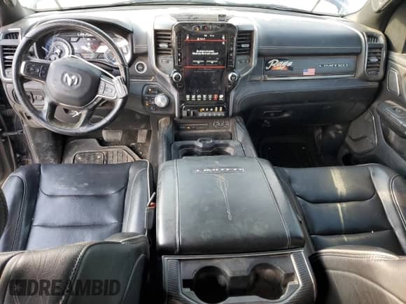 2019 Ram 1500 Limited z VIN 1C6SRFPT3KN907260, wystawiony jako Copart lot #68597555 z przebiegiem 127 663 mil mil oraz Szkoda całkowita • Salvage title. Historia ofert i sprzedaży dostępna na DreamBid. Obrazek 8.