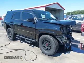 ✅ 2018 Toyota 4Runner SR5 • VIN: JTEBU5JR9J5588584 • Лот: 43167578. Опубликован ранее на IAAI с пробегом 103 089 миль. Бесплатный доступ к архиву аукционных продаж из США и подробный отчёт об истории автомобиля на DreamBid. Изображение 1.