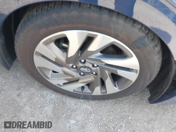 ✅ 2025 Subaru Legacy Limited • VIN: 4S3BWAN69S3005337 • Lot: 42156286. Wystawiony na IAAI z przebiegiem 1 054 mil. Bezpłatny archiwum sprzedaży aukcyjnych z USA i szczegółowy raport historii pojazdu na DreamBid. Zdjęcie 12.