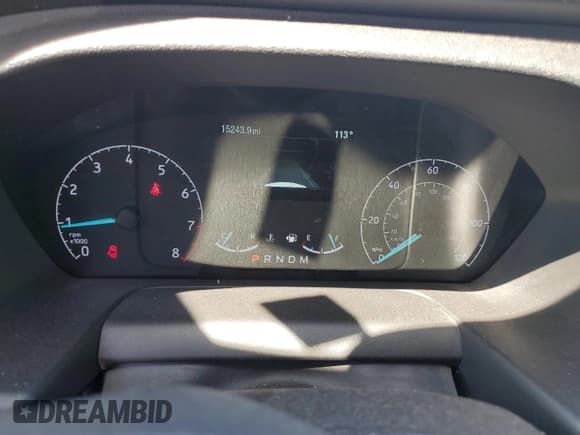 ✅ 2024 Ford Transit Cargo • VIN: 1FTBR1Y81RKA00248 • Lot: 86586805. Wystawiony na Copart z przebiegiem 15 243 mil. Bezpłatny archiwum sprzedaży aukcyjnych z USA i szczegółowy raport historii pojazdu na DreamBid. Zdjęcie 9.