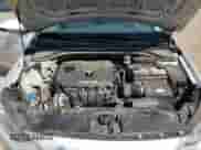 2017 Hyundai Elantra SE с VIN 5NPD74LF4HH199279, выставлен на аукционе Copart как лот 82040025 с пробегом 137 130 миль миль и Списание • Salvage title. История ставок и продаж доступна на DreamBid. Изображение 11.