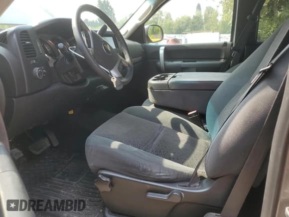 ✅ 2007 Chevrolet Silverado 1500 1LT • VIN: 2GCEK19J371644818 • Lot: 71372155. Listed on Copart with 224,131 mi. Free auction sales archive from the USA and detailed vehicle history report at DreamBid. Image 7.
