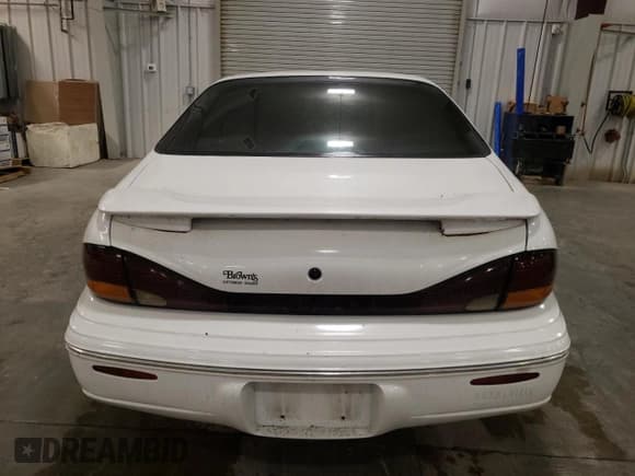 ✅ 1997 Pontiac Bonneville SE • VIN: 1G2HX52K7VH231291 • Лот: 57514725. Опубликован ранее на Copart с пробегом Не указан. Бесплатный доступ к архиву аукционных продаж из США и подробный отчёт об истории автомобиля на DreamBid. Изображение 6.