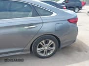 ✅ 2019 Hyundai Sonata Sport • VIN: 5NPE34AF6KH809466 • Lot: 43168000. Listed on IAAI with 88,096 mi. Free auction sales archive from the USA and detailed vehicle history report at DreamBid. Image 6.