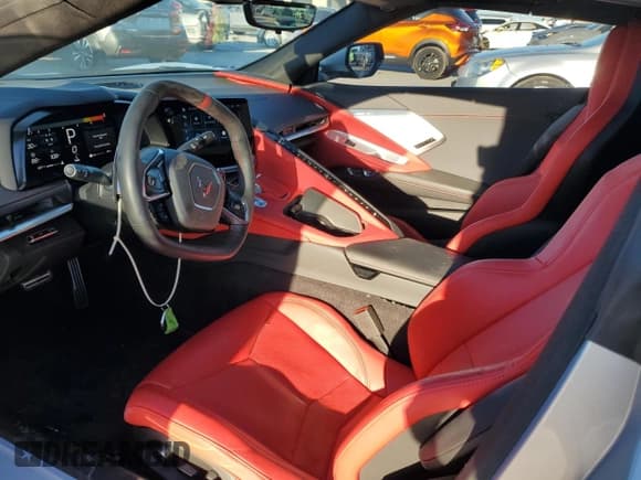 ✅ 2024 Chevrolet Corvette 2LT • VIN: 1G1YB3D44R5111106 • Lot: 81822654. Listed on Copart with 3,279 mi. Free auction sales archive from the USA and detailed vehicle history report at DreamBid. Image 8.